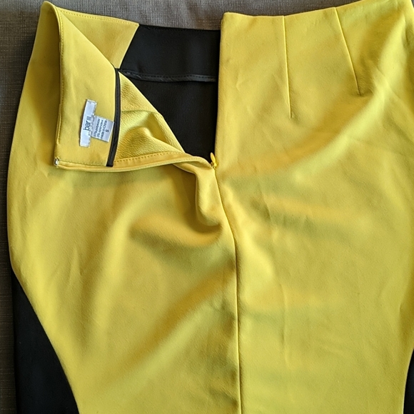 Black and yellow color block pencil skirr - Picture 3 of 4